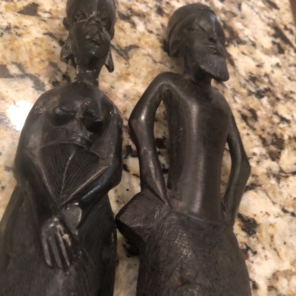 African tribal carved statues. Phenomenal. - Picture 10 of 12